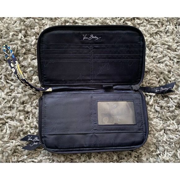 VERA BRADLEY Zip Around Ellie Blue Elephants Wallet Wristlet QUILTED - Picture 3 of 4